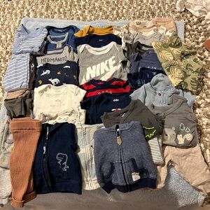 Baby boy lot Sizes NB -3 months